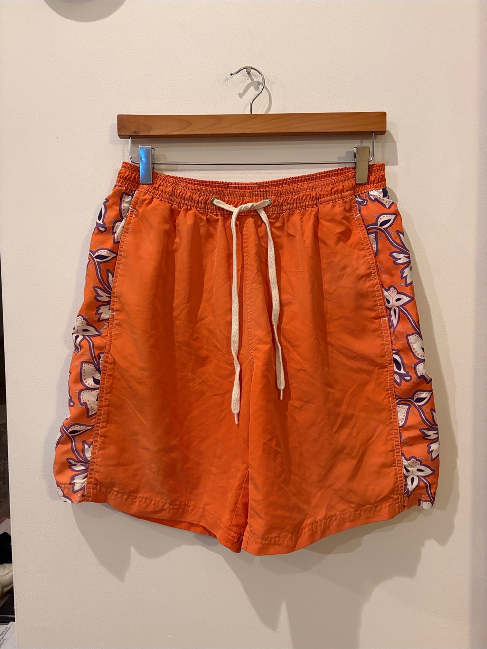 Kanu Men’s Orange Floral Surf Trunks,Size Medium